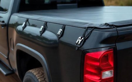 Why Vinyl Tarps Are the Best for Truck Bed Covers