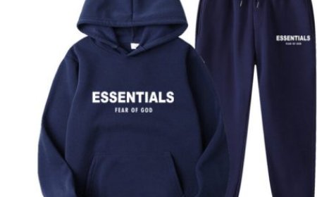 Stay Cozy and Stylish with These Essential Hoodie Styles